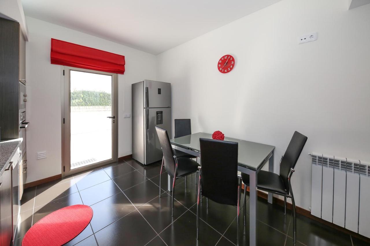 Apartamento Lusitano Nazare Bagian luar foto
